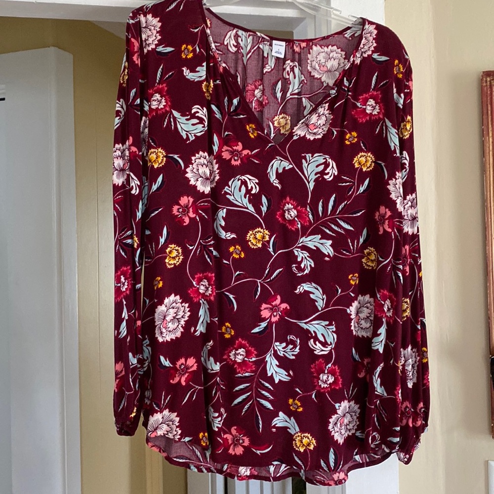 Old navy shirt